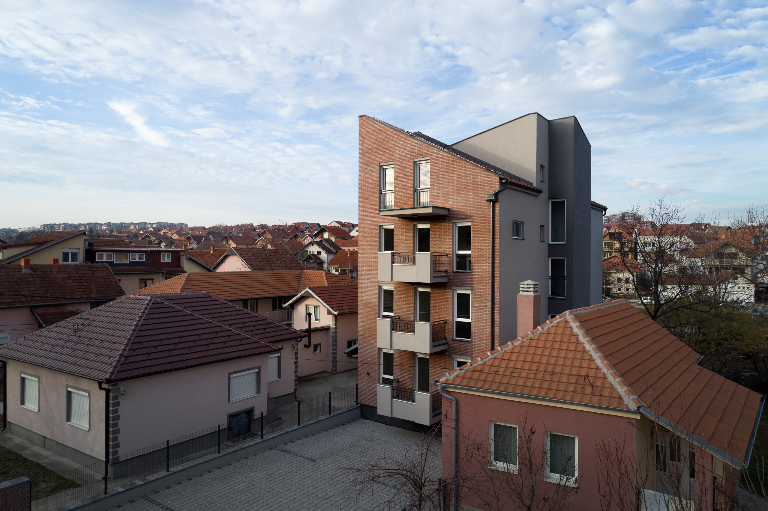 K16 Collective housing - URED Studio